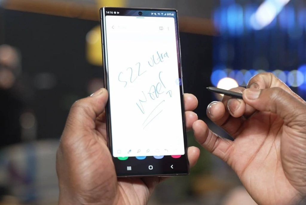 قلم اس پن گلکسی S22 اولترا ، طرفداران سری نوت سامسونگ را راضی نگه میدارد Galaxy S22 Ultra S Pen 1024x685 - قلم اس پن گلکسی S22 اولترا ، طرفداران سری نوت سامسونگ را راضی نگه میدارد